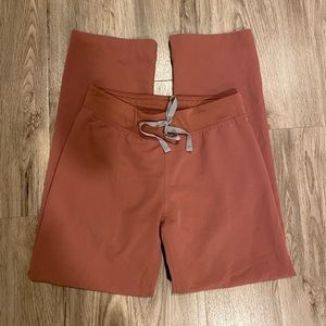 Dusty Mauve Figs Livingston scrubs bottoms xsp